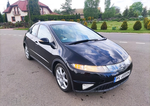 Honda Civic cena 4900 przebieg: 235000, rok produkcji 2009 z Pabianice małe 92